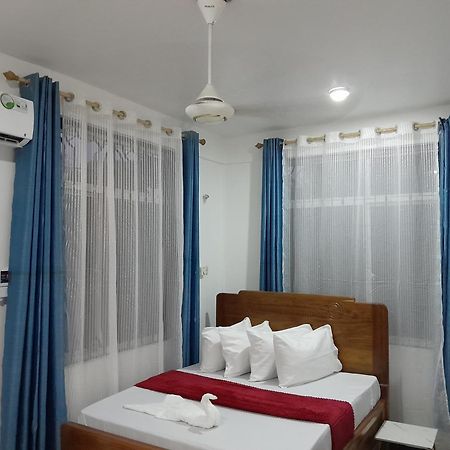 Valley Breeze Hotel Dar es Salaam Bagian luar foto