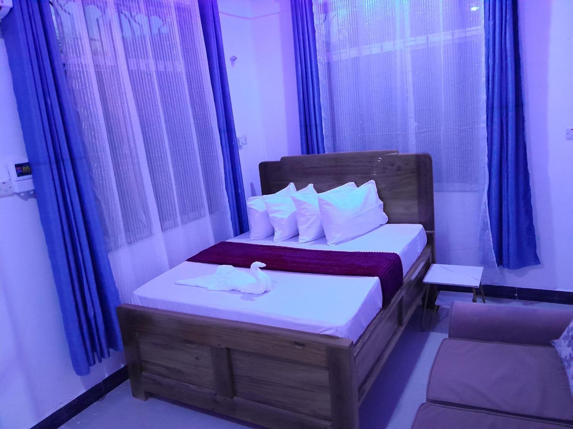 Valley Breeze Hotel Dar es Salaam Bagian luar foto