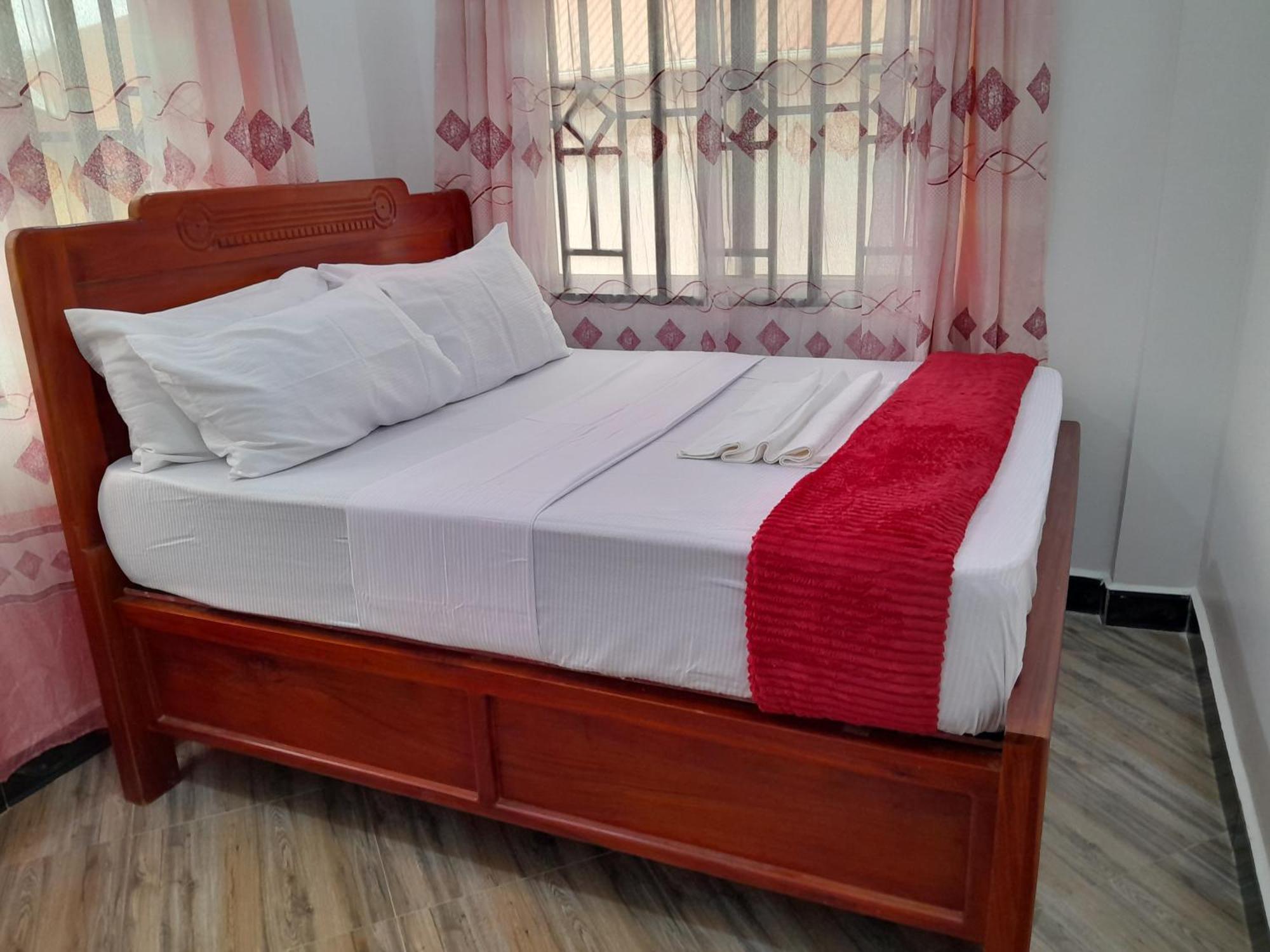 Valley Breeze Hotel Dar es Salaam Bagian luar foto