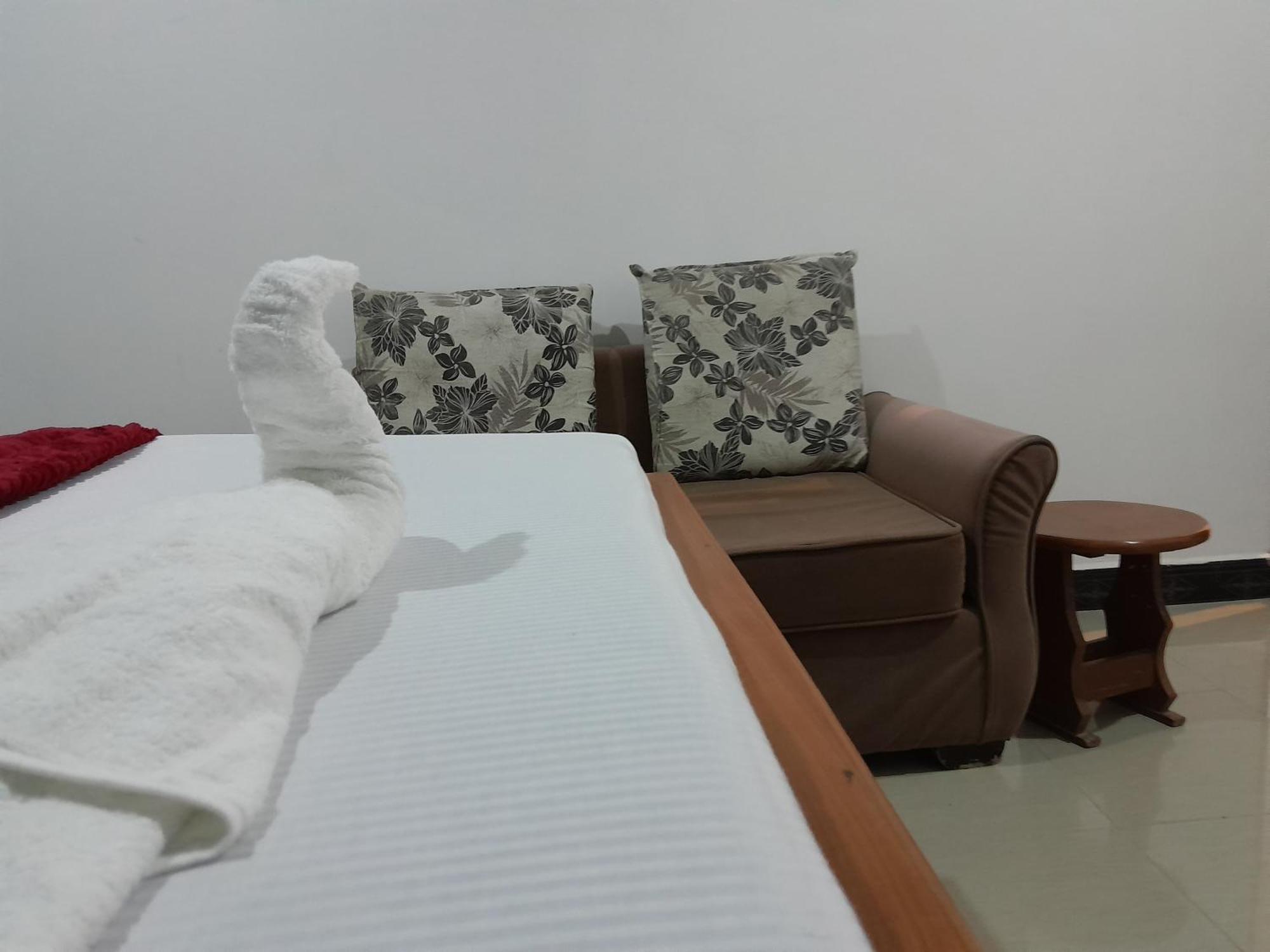 Valley Breeze Hotel Dar es Salaam Bagian luar foto