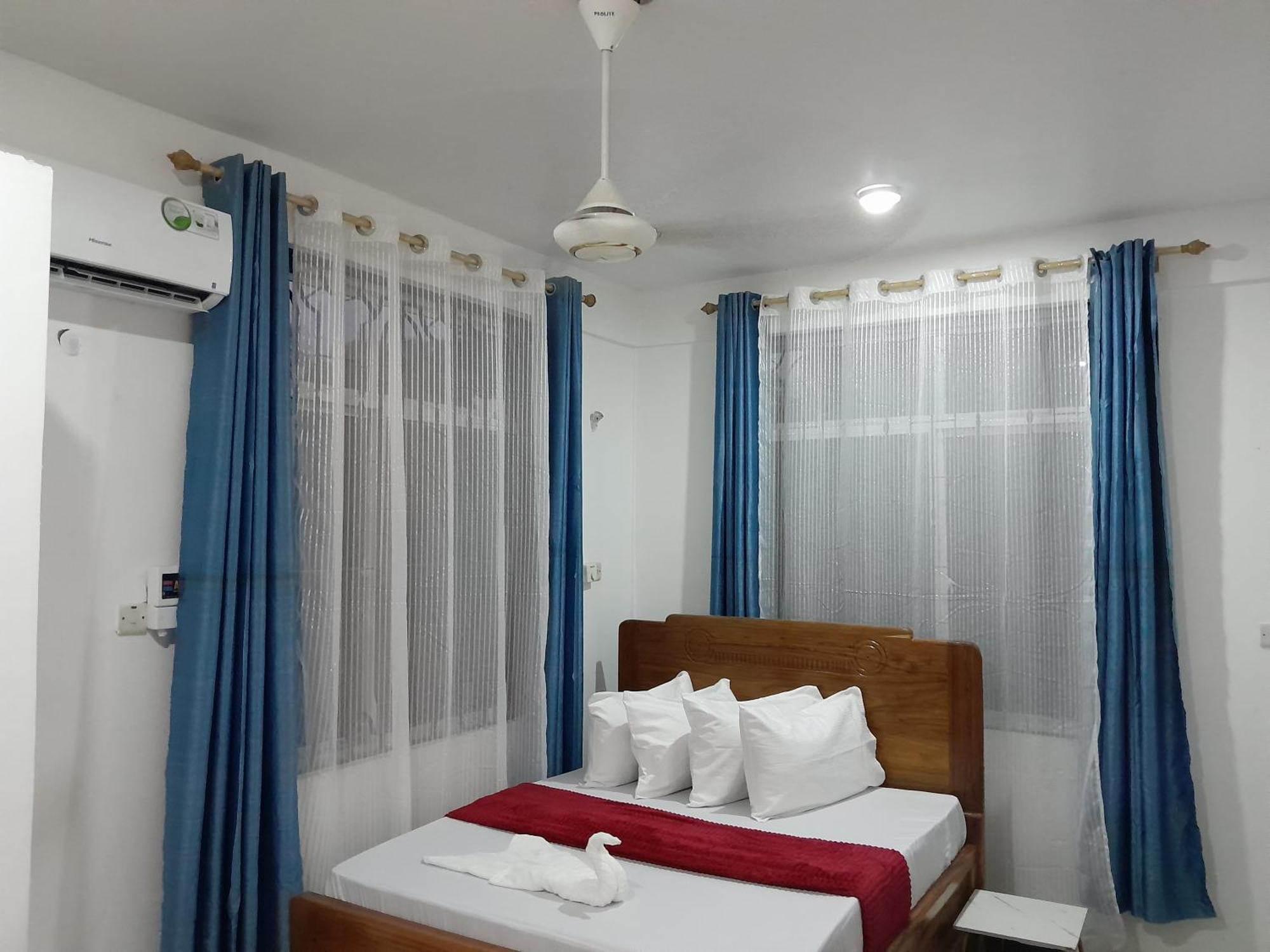 Valley Breeze Hotel Dar es Salaam Bagian luar foto